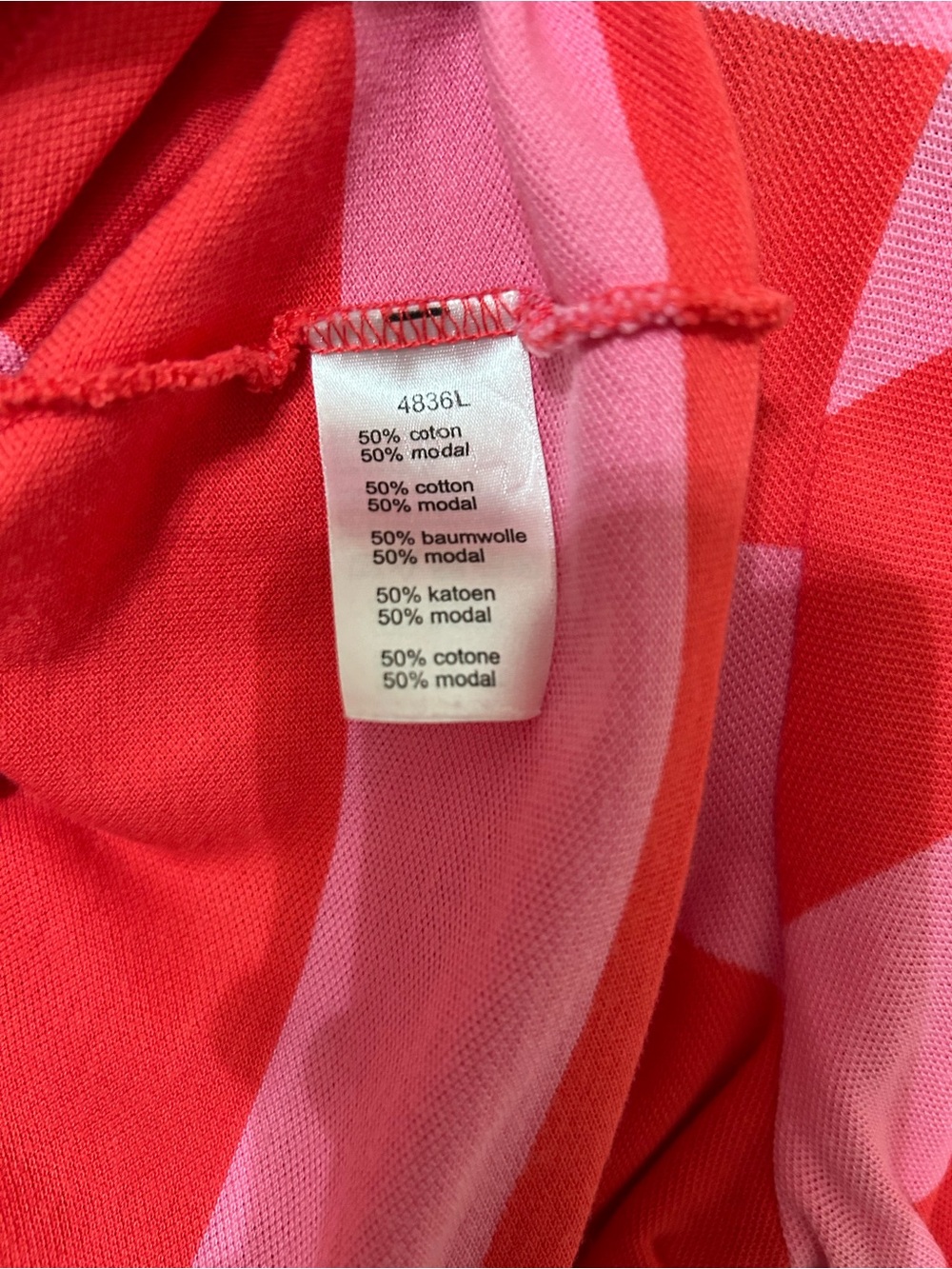 Lacoste Short Sleeve V-Neck Striped Tee in Pink & Red size 44 (US XL) casual - Picture 4 of 4